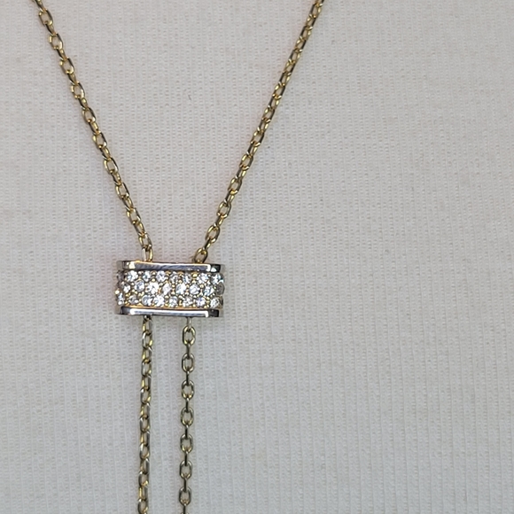 Vince Camuto - Picture 3 of 5